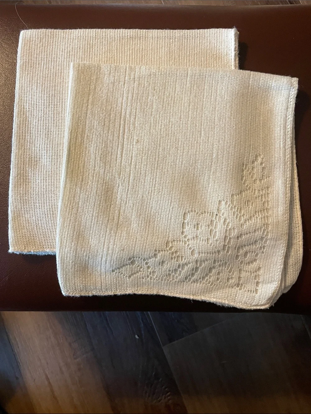 Neutral Cream Textured Home Accent Napkin Set - Elegant Embroidered Corner